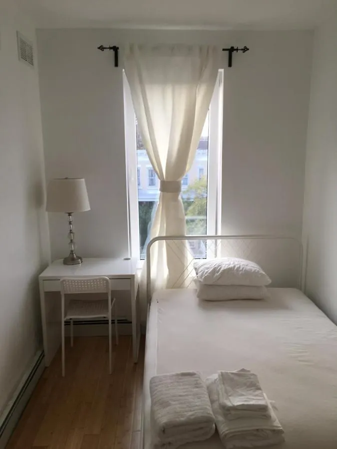 Manhattan Beach Apartment New York 0*,  United States